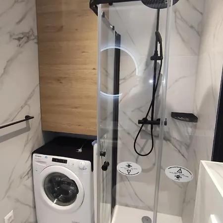 Amfora * 马卡尔斯卡